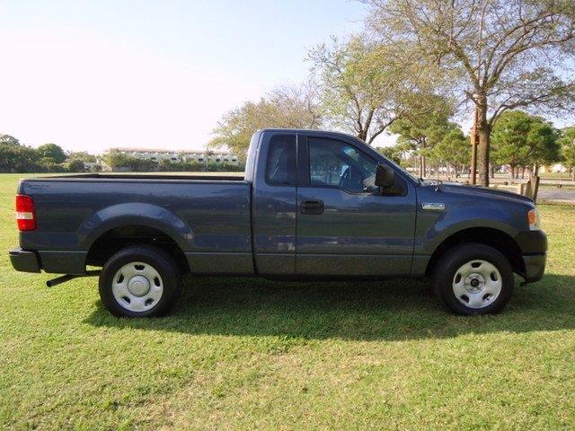 Ford F150 Sport 4WD Pickup Truck