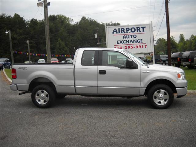 Ford F150 Short Bed 4D Pickup