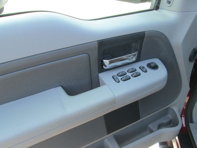 Ford F150 2006 photo 1