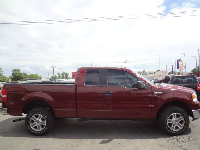 Ford F150 XL 2WD Reg Cab Pickup Truck