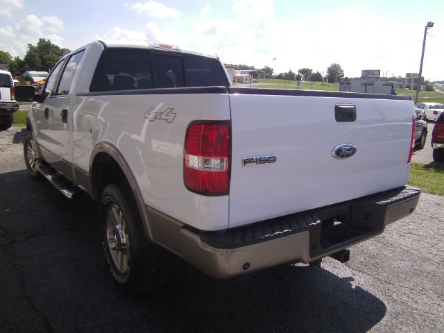 Ford F150 XLT Supercrew Short Bed 2WD Pickup Truck