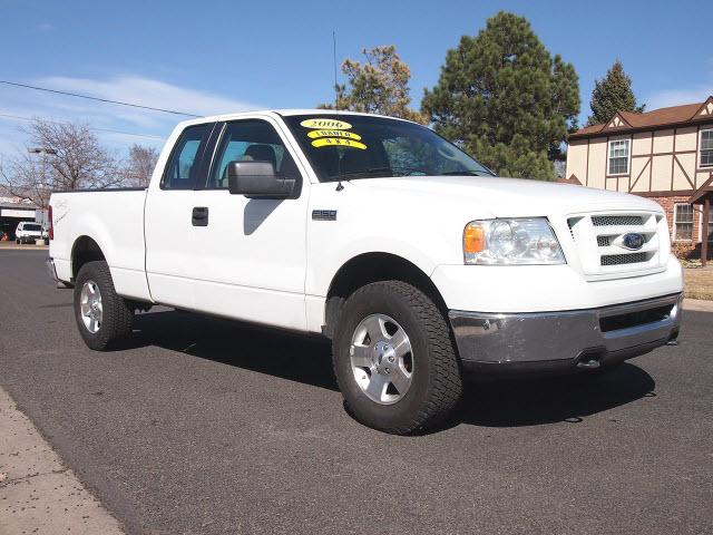 Ford F150 Lariat Super Duty Long Bed Pickup