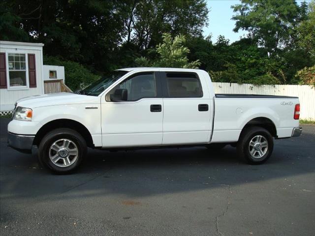 Ford F150 LT Z-71 Crew Cab 4x4 Pickup Truck