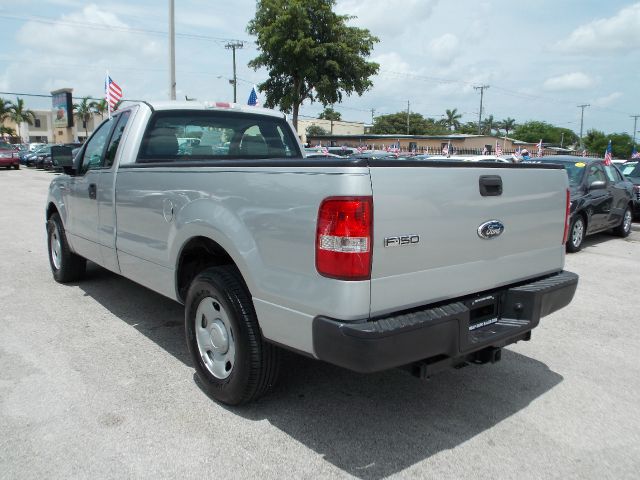 Ford F150 SLE 1500 Z71 Pickup Truck