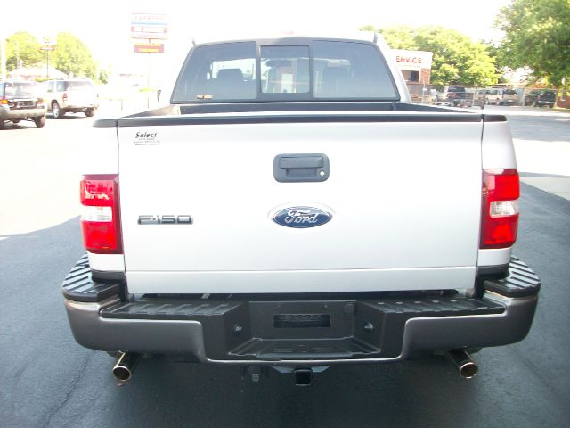 Ford F150 FE Sedan 4D Pickup Truck