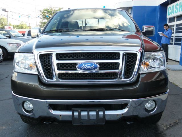 Ford F150 XL 2WD Reg Cab Pickup Truck