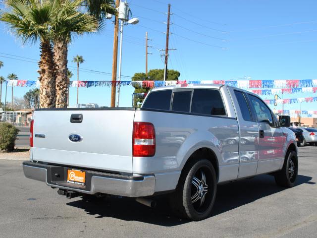 Ford F150 ESi Pickup Truck