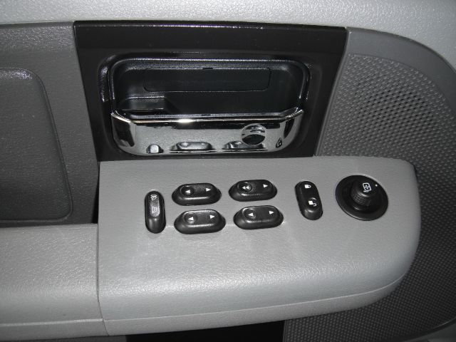 Ford F150 2008 photo 2