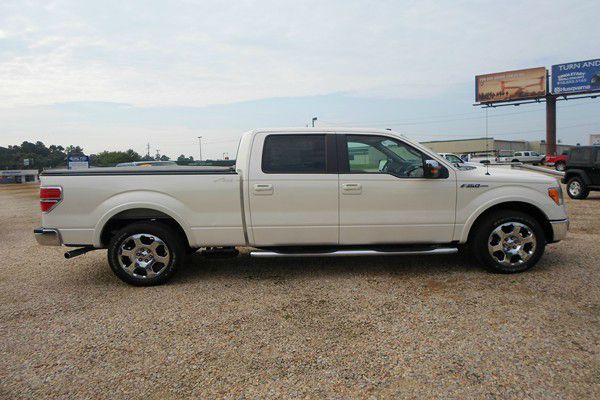 Ford F150 Club Cab 131 WB Pickup Truck