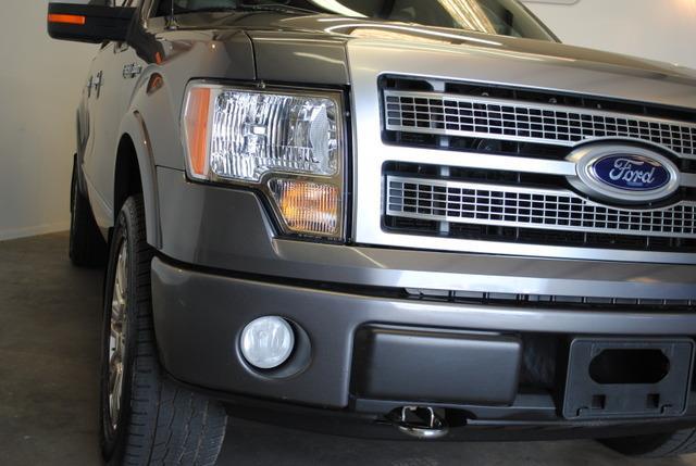 Ford F150 With Leather And DVDs Pickup Truck