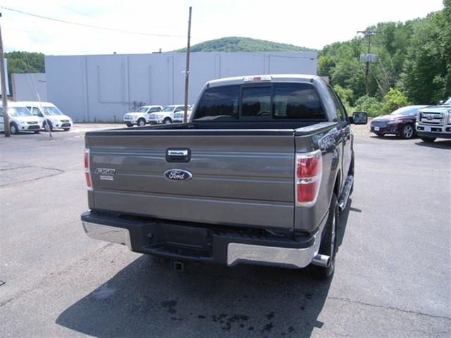 Ford F150 2010 photo 4