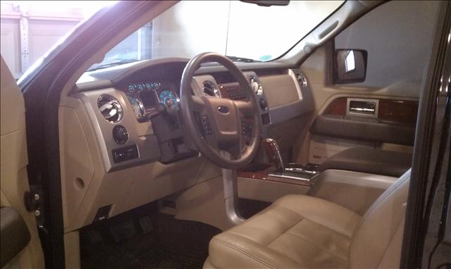 Ford F150 2010 photo 1