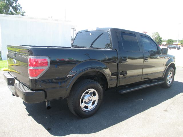 Ford F150 2010 photo 2