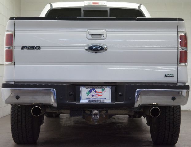 Ford F150 2010 photo 2