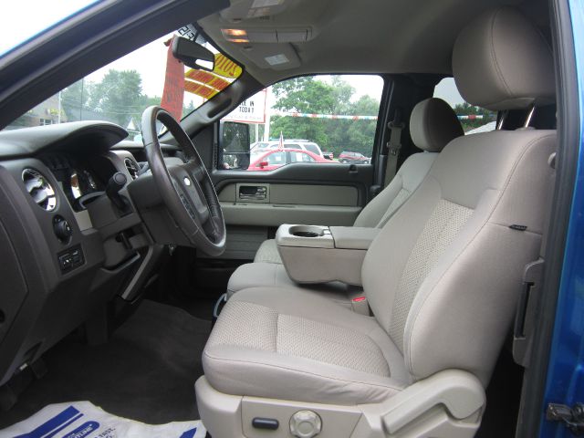 Ford F150 2010 photo 2