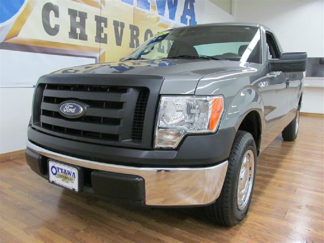 Ford F150 2010 photo 2