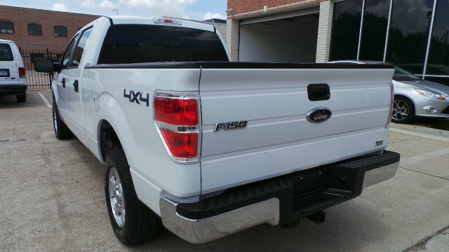 Ford F150 2010 photo 2