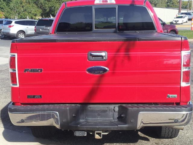 Ford F150 2010 photo 2