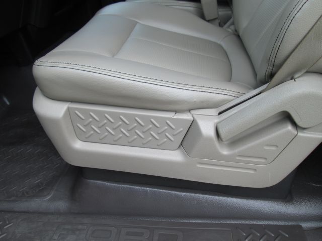 Ford F150 2010 photo 8