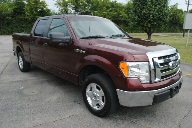 Ford F150 2010 photo 2