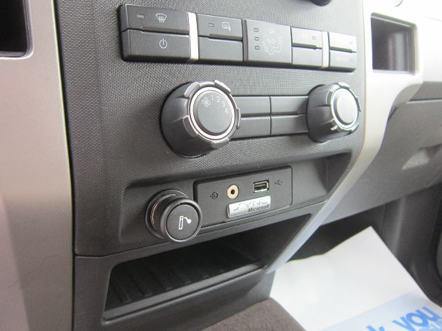 Ford F150 2010 photo 4