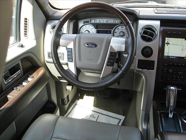 Ford F150 2010 photo 2