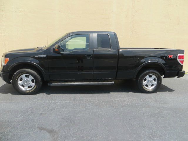 Ford F150 AWD 4dr H4 AT Pickup Truck