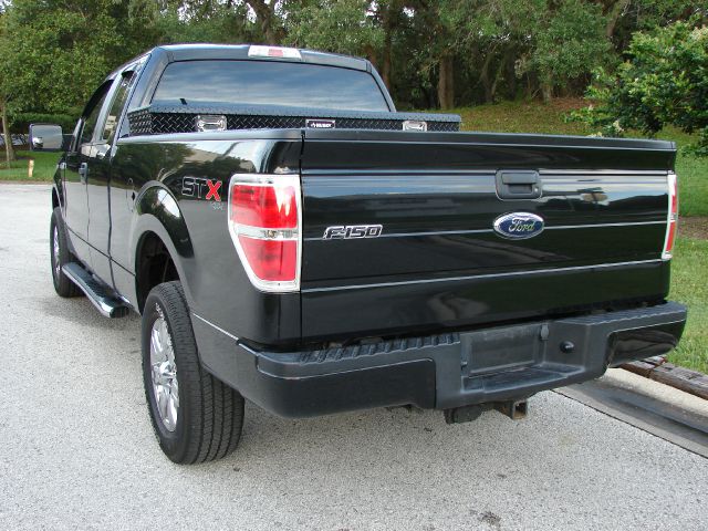 Ford F150 2010 photo 2