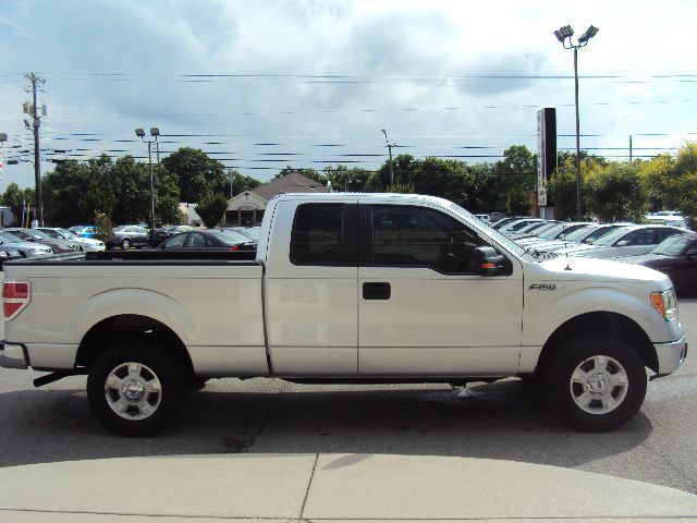 Ford F150 2010 photo 1