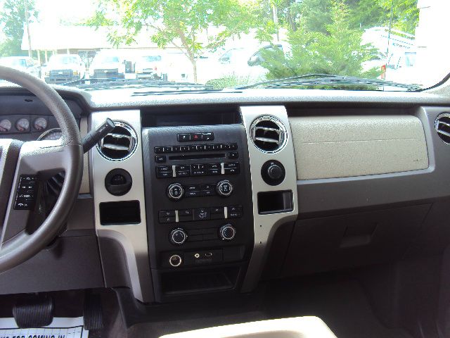 Ford F150 2010 photo 7