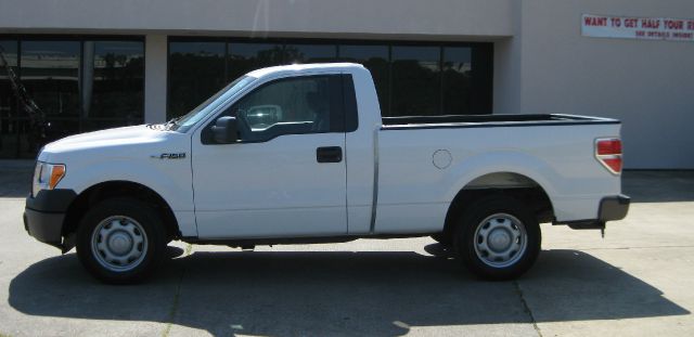 Ford F150 2010 photo 2