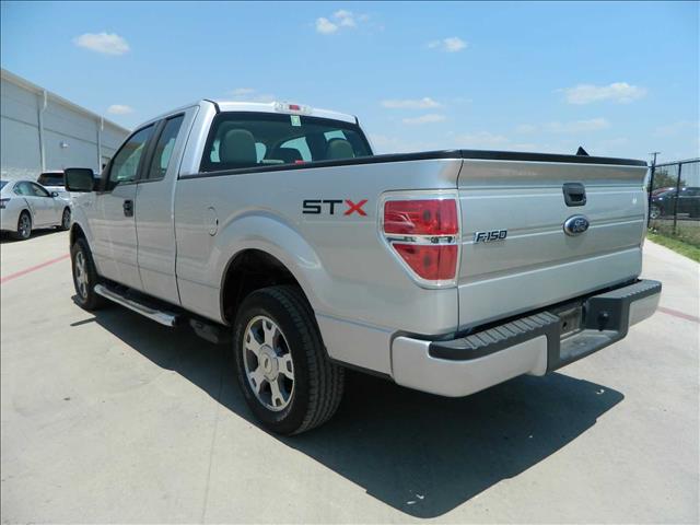 Ford F150 2010 photo 2