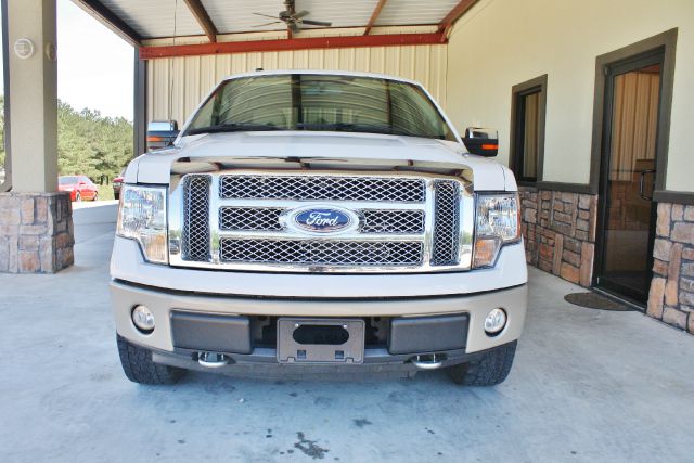 Ford F150 XLT Supercrew Short Bed 2WD Pickup Truck