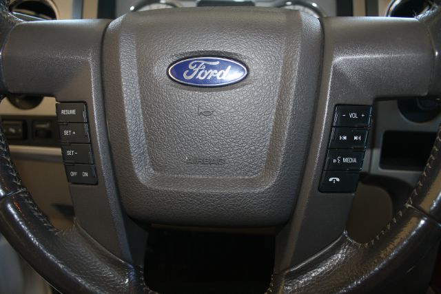 Ford F150 2010 photo 13