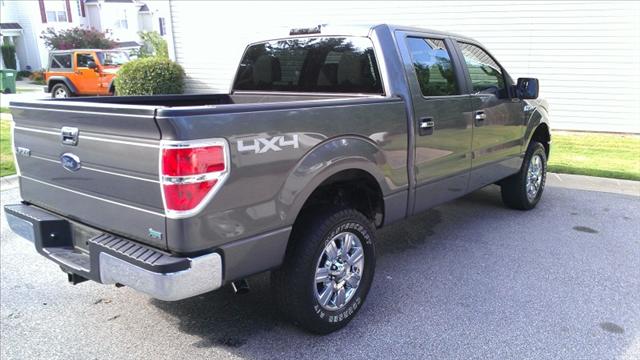 Ford F150 2010 photo 4