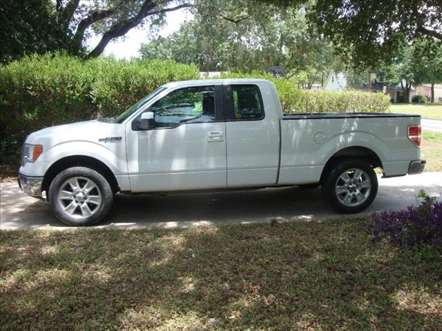 Ford F150 REG CAB 119. Pickup Truck