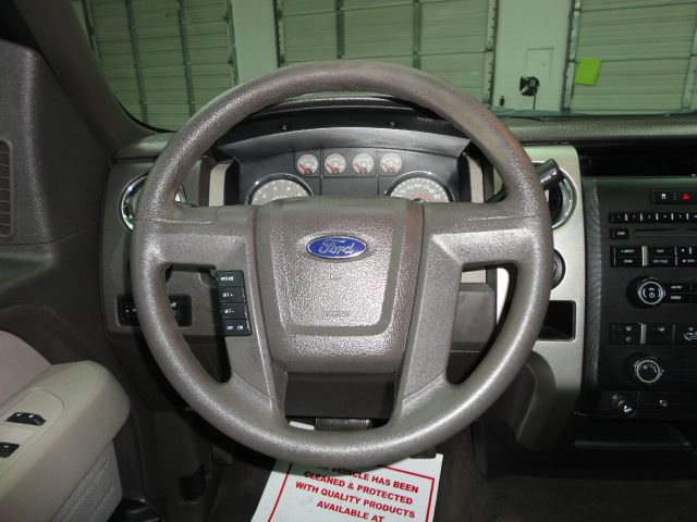 Ford F150 2010 photo 20