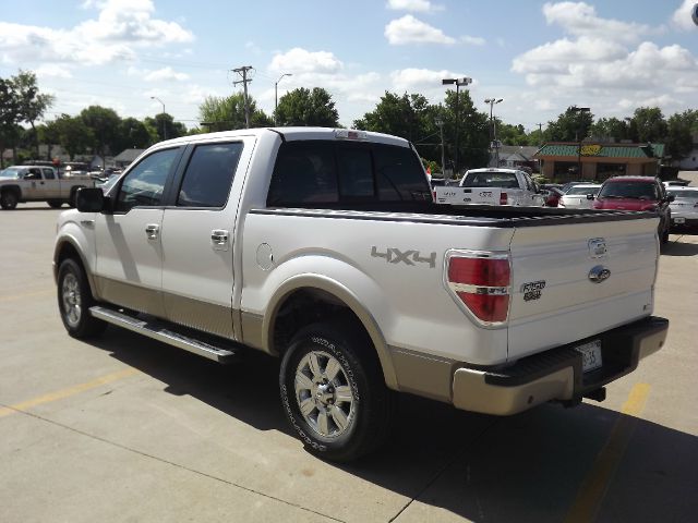 Ford F150 2010 photo 0