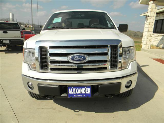 Ford F150 2011 photo 2