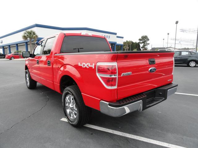 Ford F150 2011 photo 2