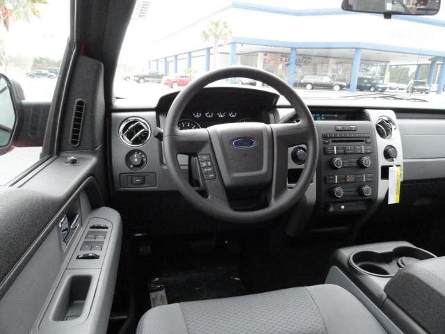 Ford F150 2011 photo 4