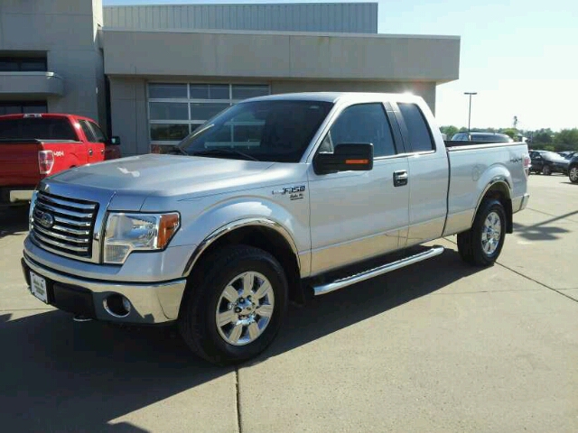 Ford F150 2011 photo 2