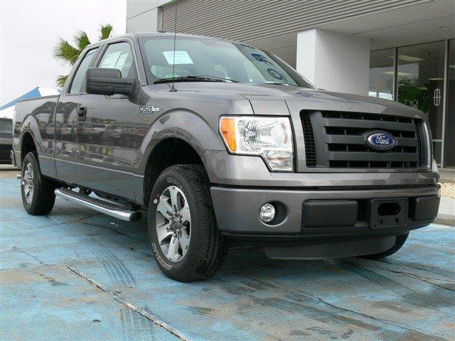 Ford F150 2011 photo 2