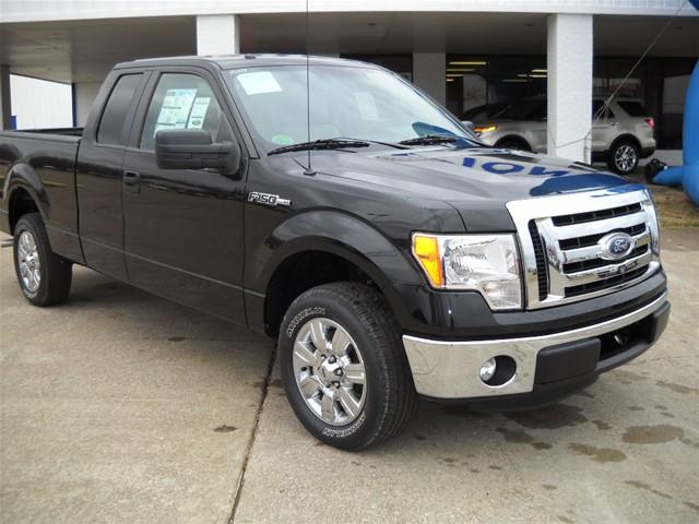 Ford F150 2011 photo 2