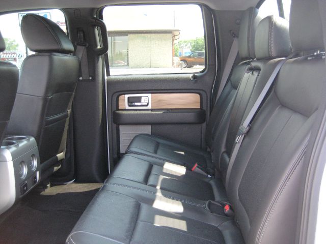 Ford F150 2011 photo 2