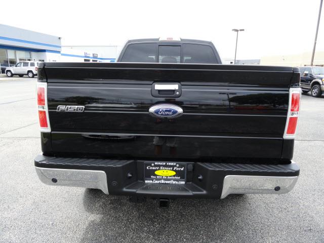 Ford F150 2011 photo 2