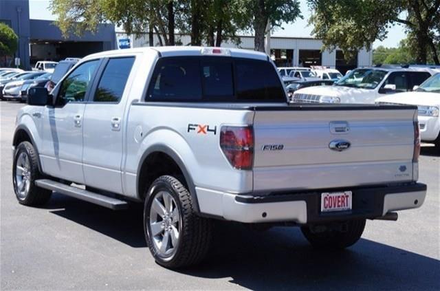 Ford F150 2011 photo 2