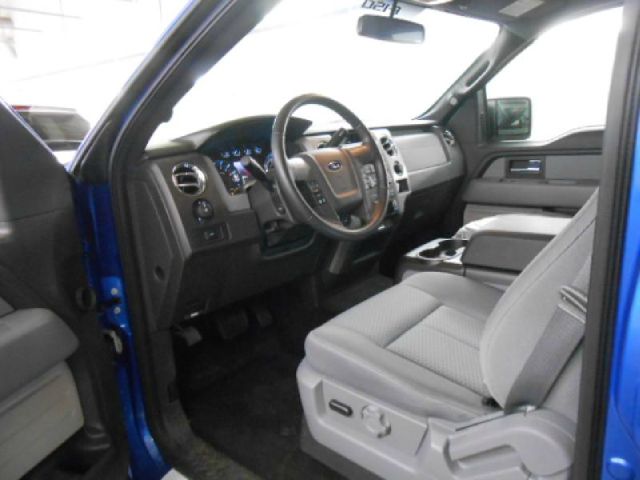 Ford F150 2012 photo 2