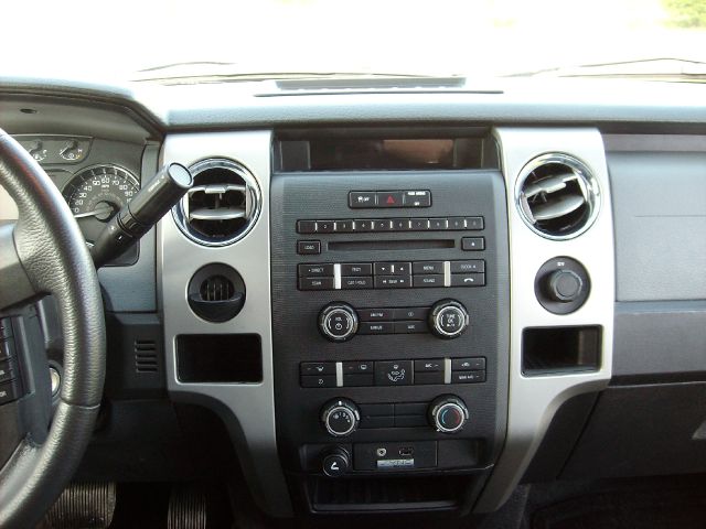 Ford F150 2012 photo 17