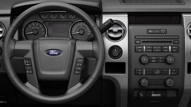 Ford F150 2013 photo 2